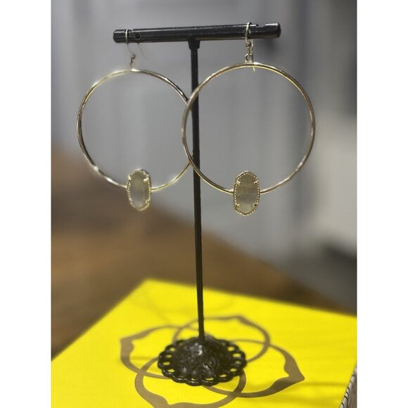 Kendra Scott Elora Gold Statement Earrings In Gold With Gray Cats Eye Stone - Picture 5 of 5